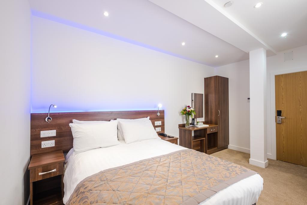 אילפורד Signature Hotel London מראה חיצוני תמונה