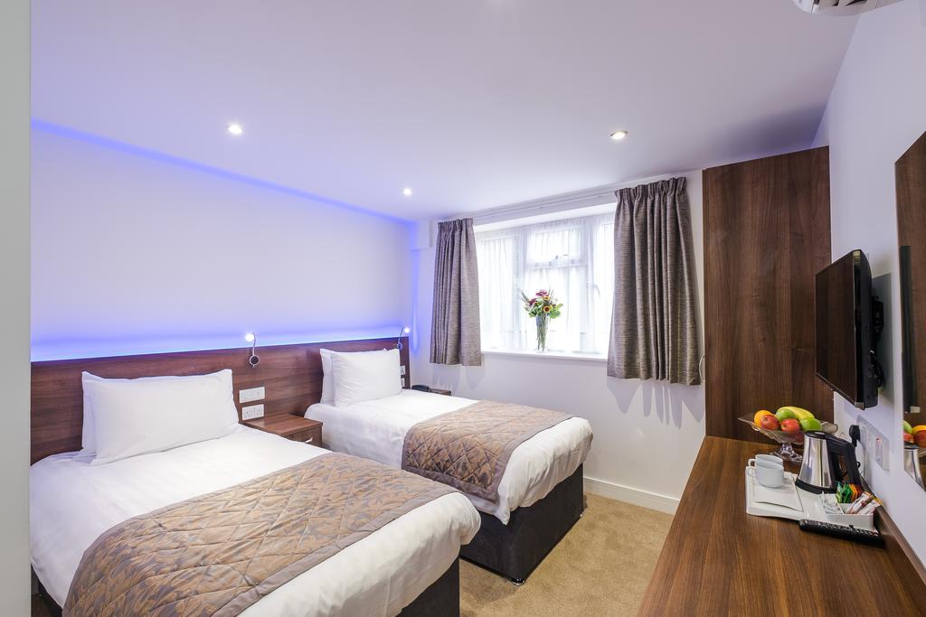 אילפורד Signature Hotel London מראה חיצוני תמונה